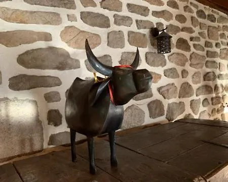 Logis Du A Bed & Breakfast